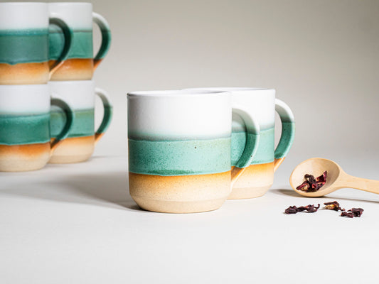 Ceramic Coffee Tea Mug with Handle Green White 14 oz Stoneware